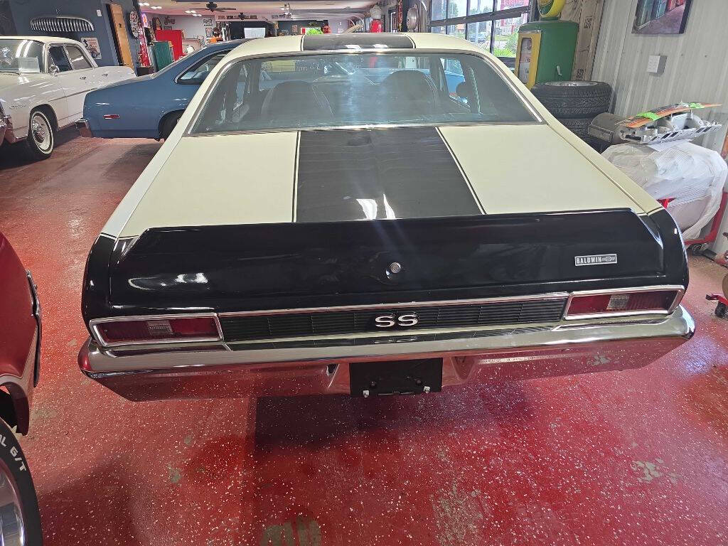 1972 Chevrolet Nova 8