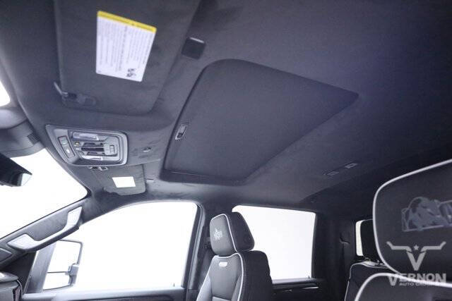 2025 GMC Sierra 2500HD AT4X