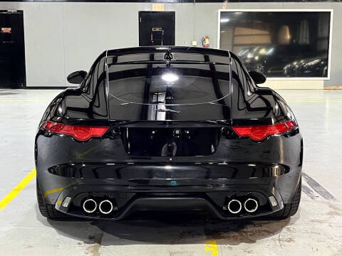 2015 Jaguar F-TYPE R