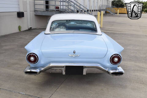 1957 Ford Thunderbird