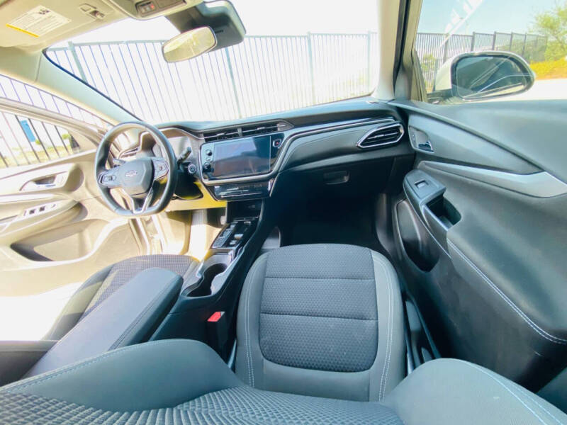 2023 Chevrolet Bolt EUV LT