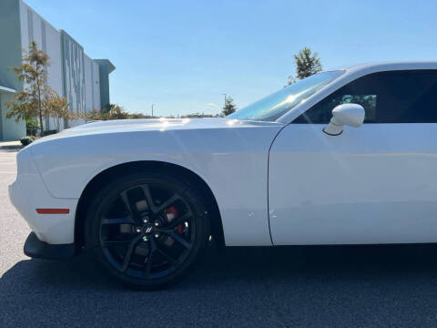 2020 Dodge Challenger