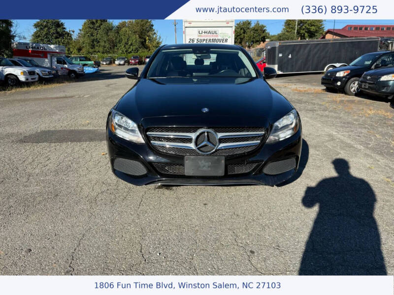 2016 Mercedes-Benz C-Class C300's photo