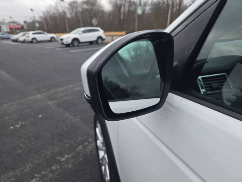 2019 Land Rover Discovery Sport SE