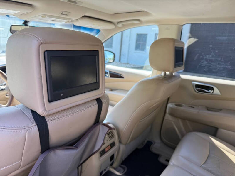 2015 Nissan Pathfinder