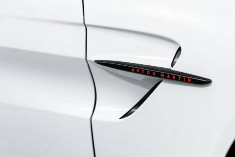 2025 Aston Martin Vantage