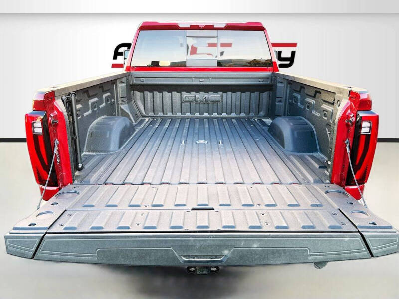 2025 GMC Sierra 2500HD