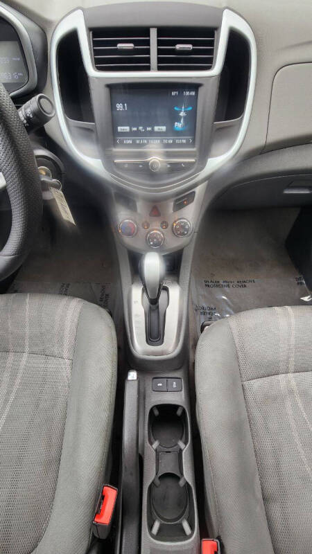 2017 Chevrolet Sonic LT Auto