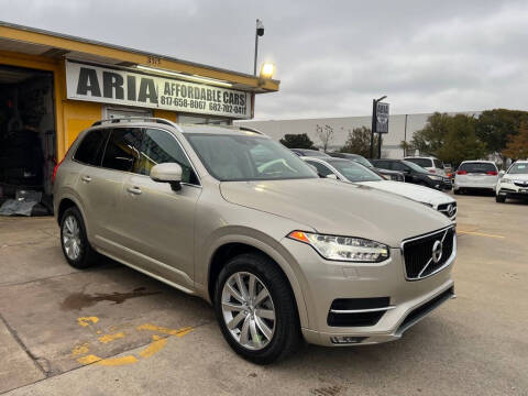 2016 Volvo XC90 T6 Momentum