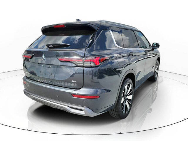 2026 Mitsubishi Outlander SEL