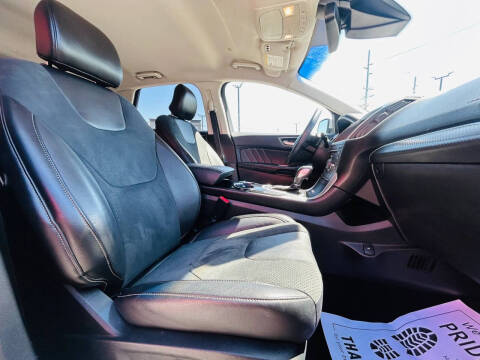 2016 Ford Edge Sport
