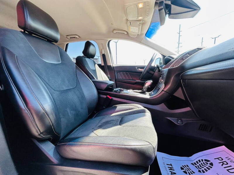 2016 Ford Edge Sport