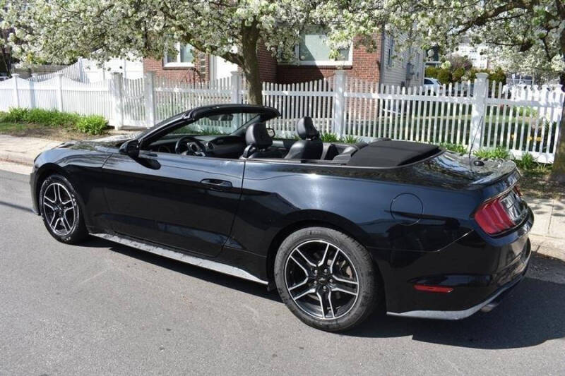 2023 Ford Mustang EcoBoost Premium