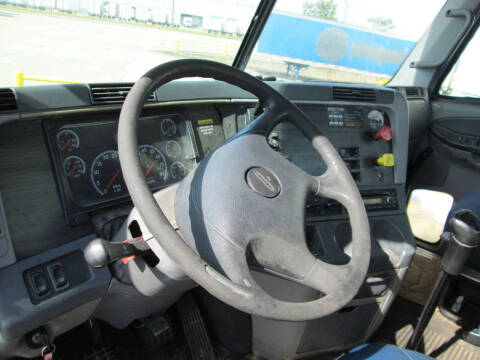 2008 Freightliner Tandem