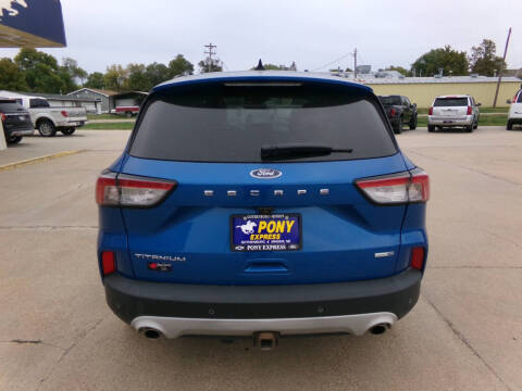 2020 Ford Escape Titanium