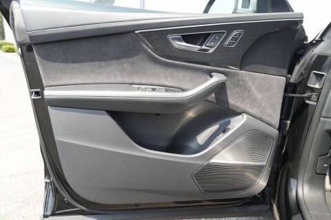 2022 Audi SQ8 4.0T quattro Prestige