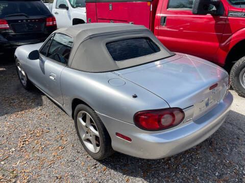 2002 Mazda MX-5 Miata LS
