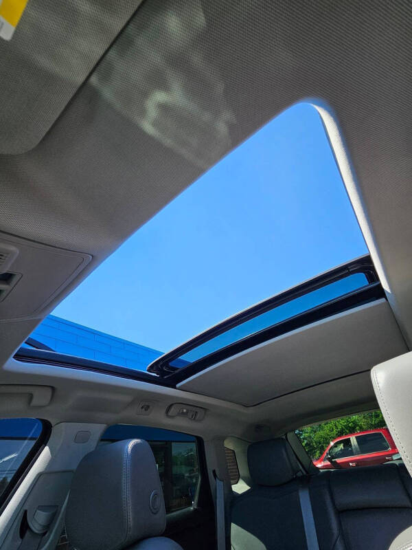 2011 Cadillac SRX Performance Collection