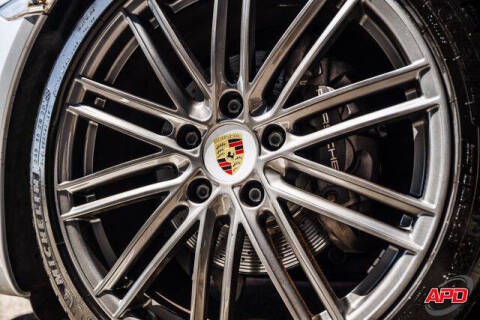 2017 Porsche 911 Carrera