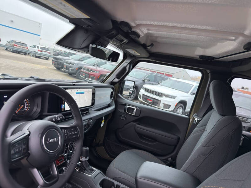 2026 Jeep Gladiator Sport