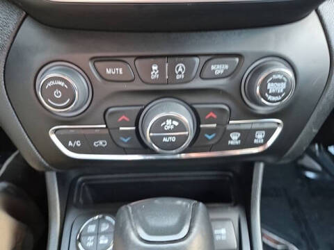 2022 Jeep Cherokee Trailhawk