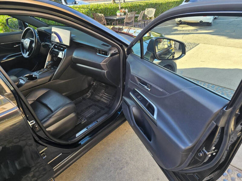 2023 Toyota Venza Nightshade Edition