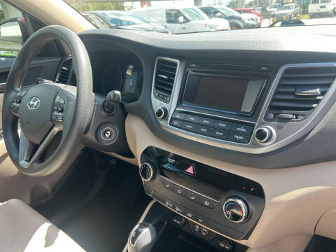 2018 Hyundai Tucson SE