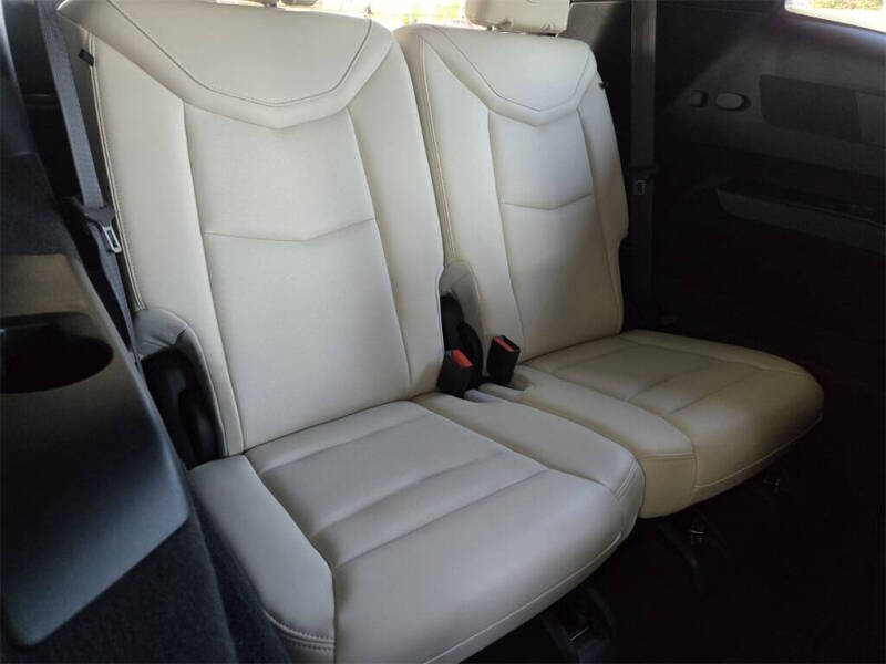 2024 Cadillac XT6 Sport