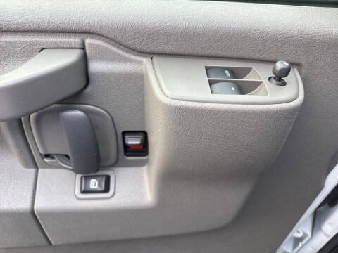 2024 GMC Savana 2500