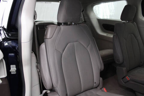 2020 Chrysler Pacifica Touring