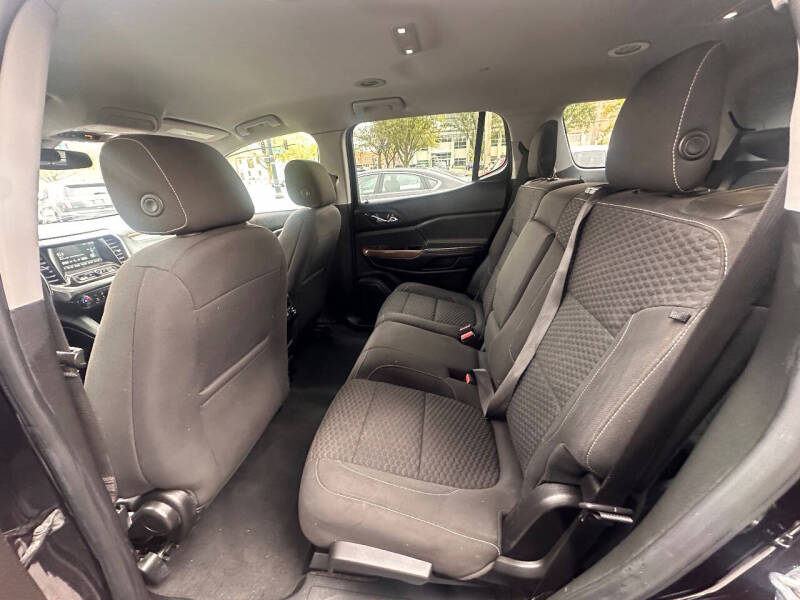 2018 GMC Acadia SLE-1