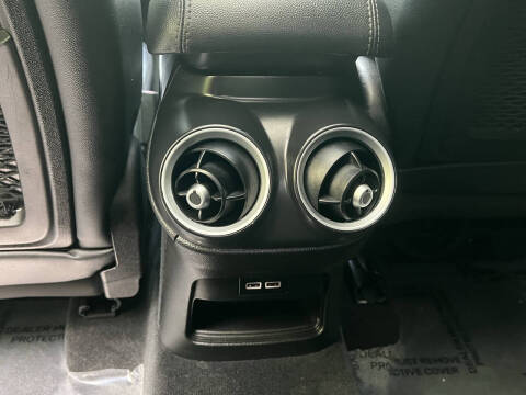 2018 Alfa Romeo Stelvio Ti