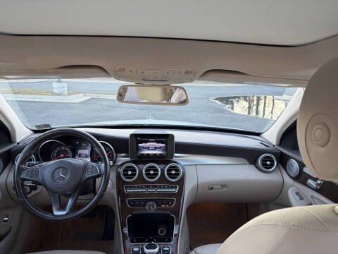2017 Mercedes-Benz C-Class C 300 Luxury 4MATIC