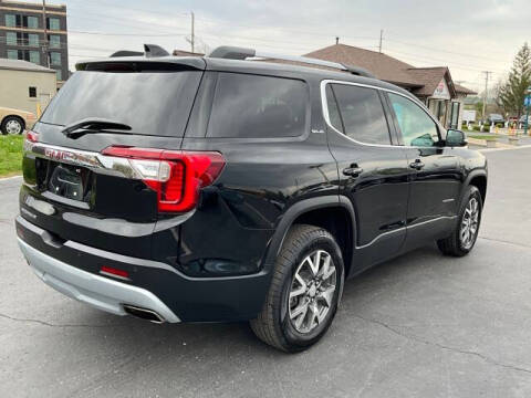 2023 GMC Acadia SLE