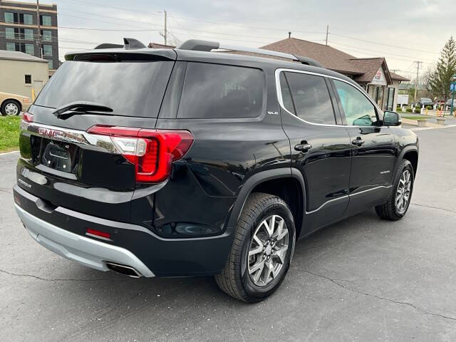 2023 GMC Acadia SLE