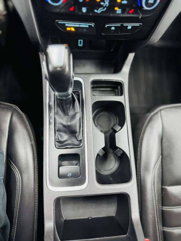 2018 Ford Escape SEL