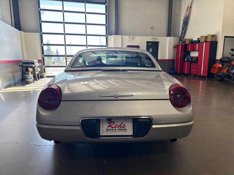 2004 Ford Thunderbird Deluxe