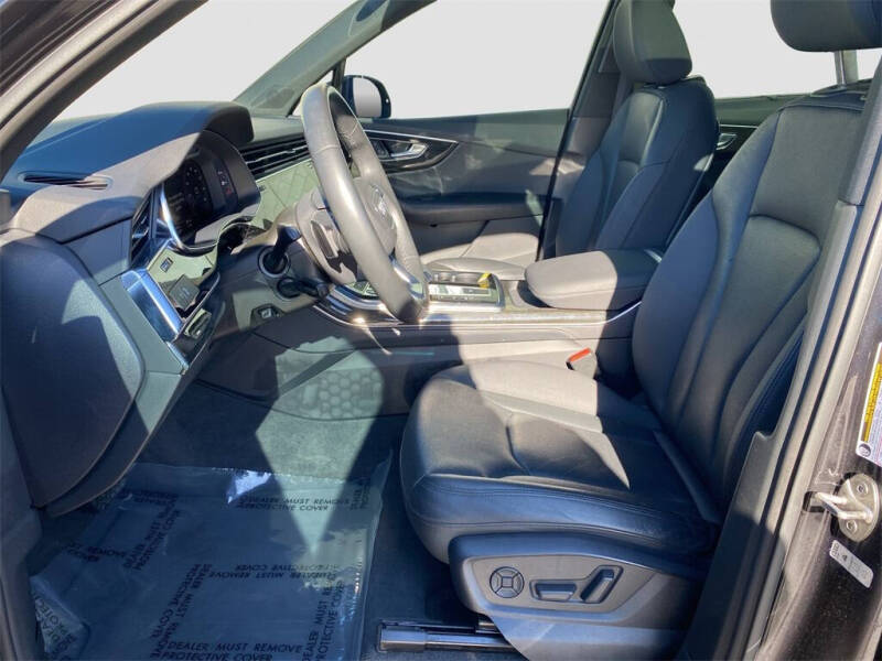 2021 Audi Q7 quattro Premium Plus 55 TFSI