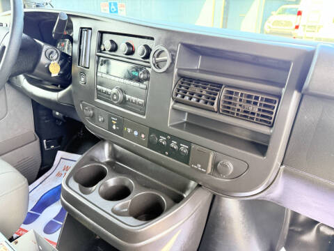 2018 Chevrolet Express 2500