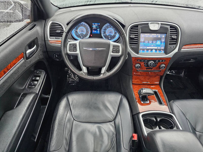 2014 Chrysler 300