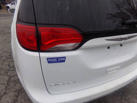 2017 Chrysler Pacifica Touring Plus