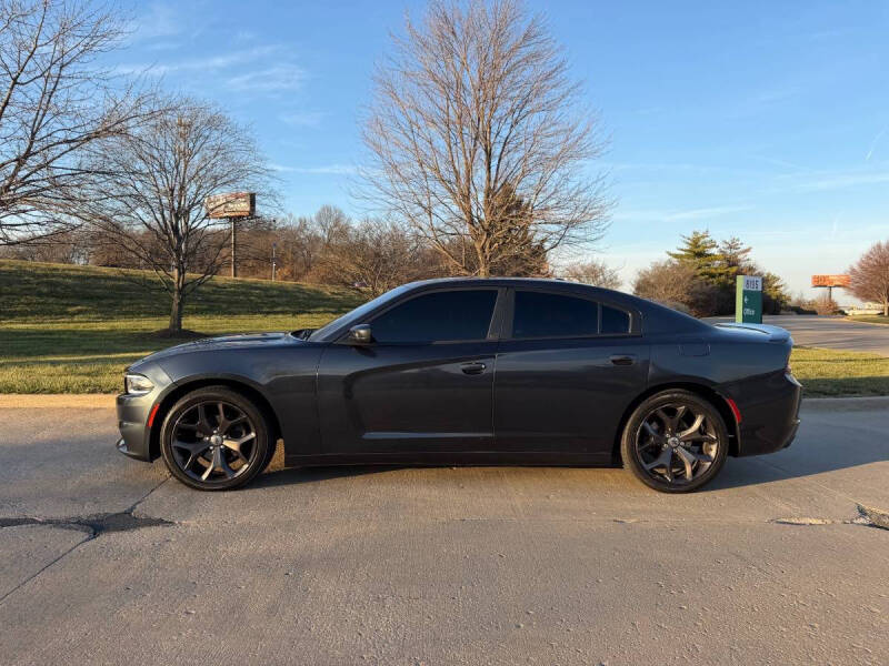 2017 Dodge Charger SXT