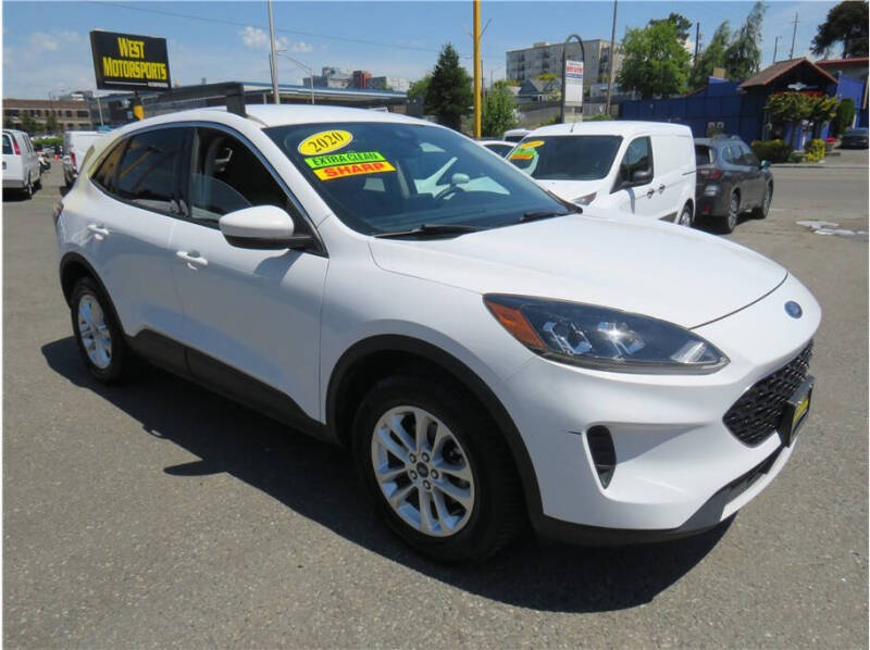 2020 Ford Escape SE