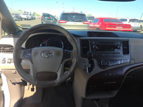 2014 Toyota Sienna