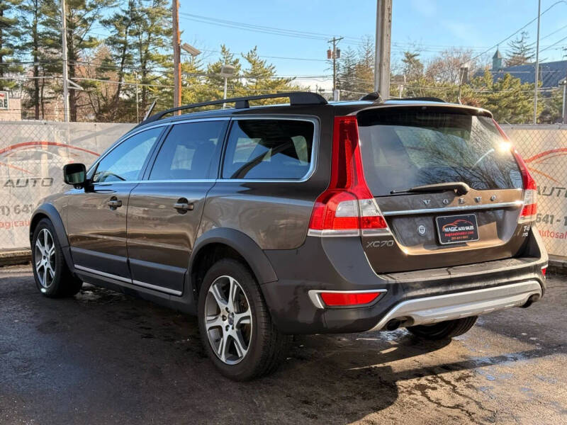 2015 Volvo XC70 T6 Platinum