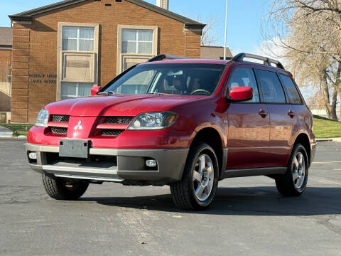 2004 Mitsubishi Outlander XLS