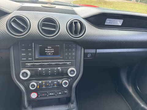 2015 Ford Mustang V6