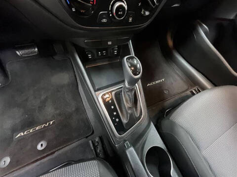 2020 Hyundai Accent SEL