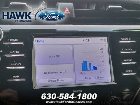 2020 Toyota Camry SE