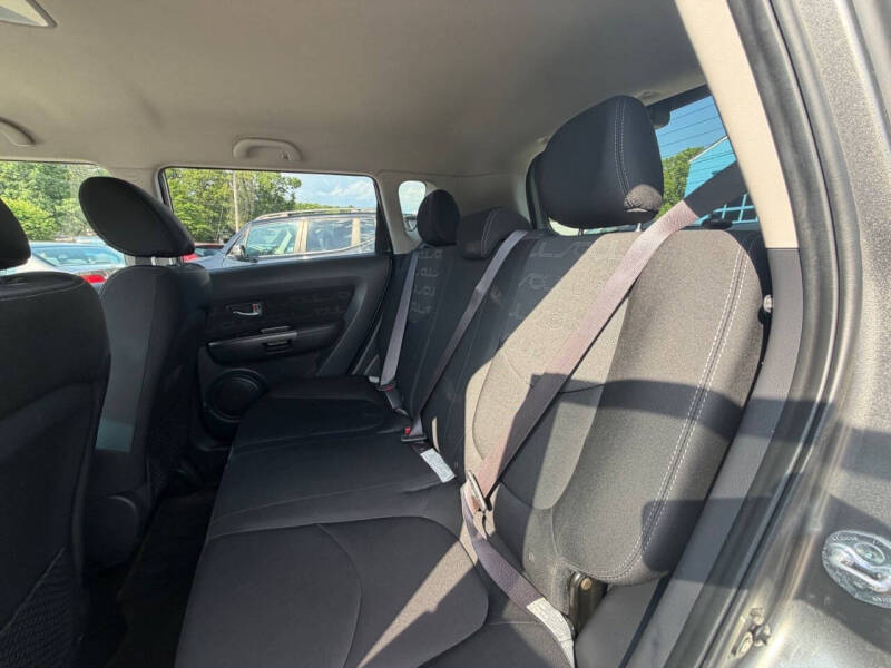 2013 Kia Soul +